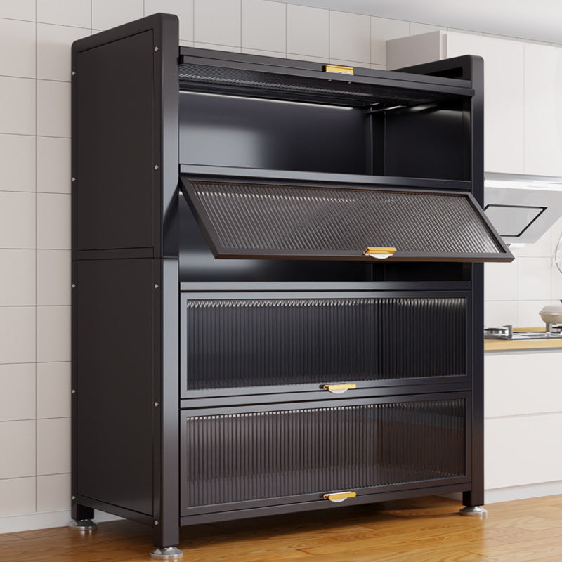 Kitchen & Dining