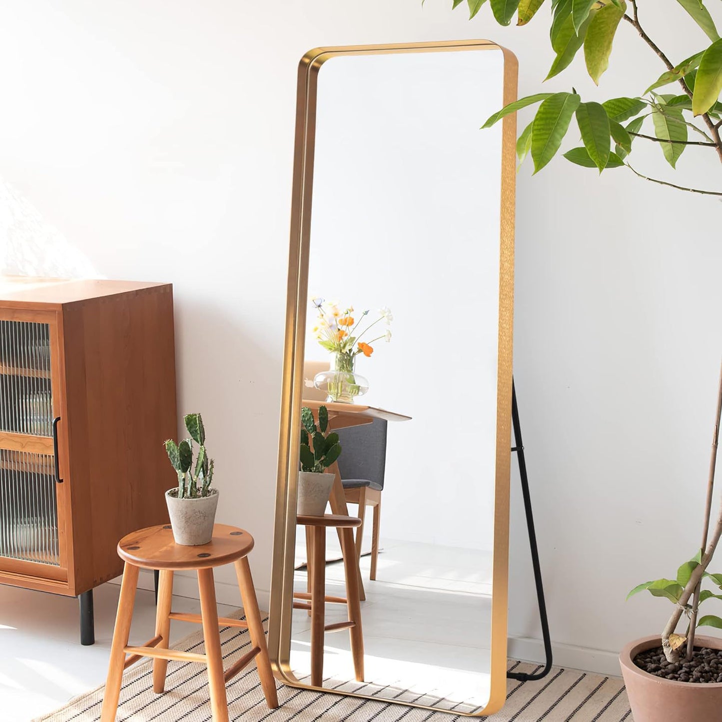 Simple Modern Full-Body Mirror